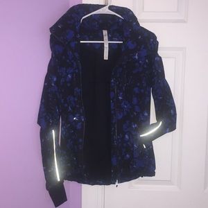 Lululemon Camo Rain jacket/windbreaker